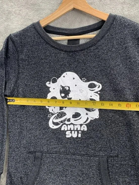 Anna Sui Sweater Womens Small Gray Crew Neck Graphic Print Logo Y2K Sweatshirt - Picture 3 of 7